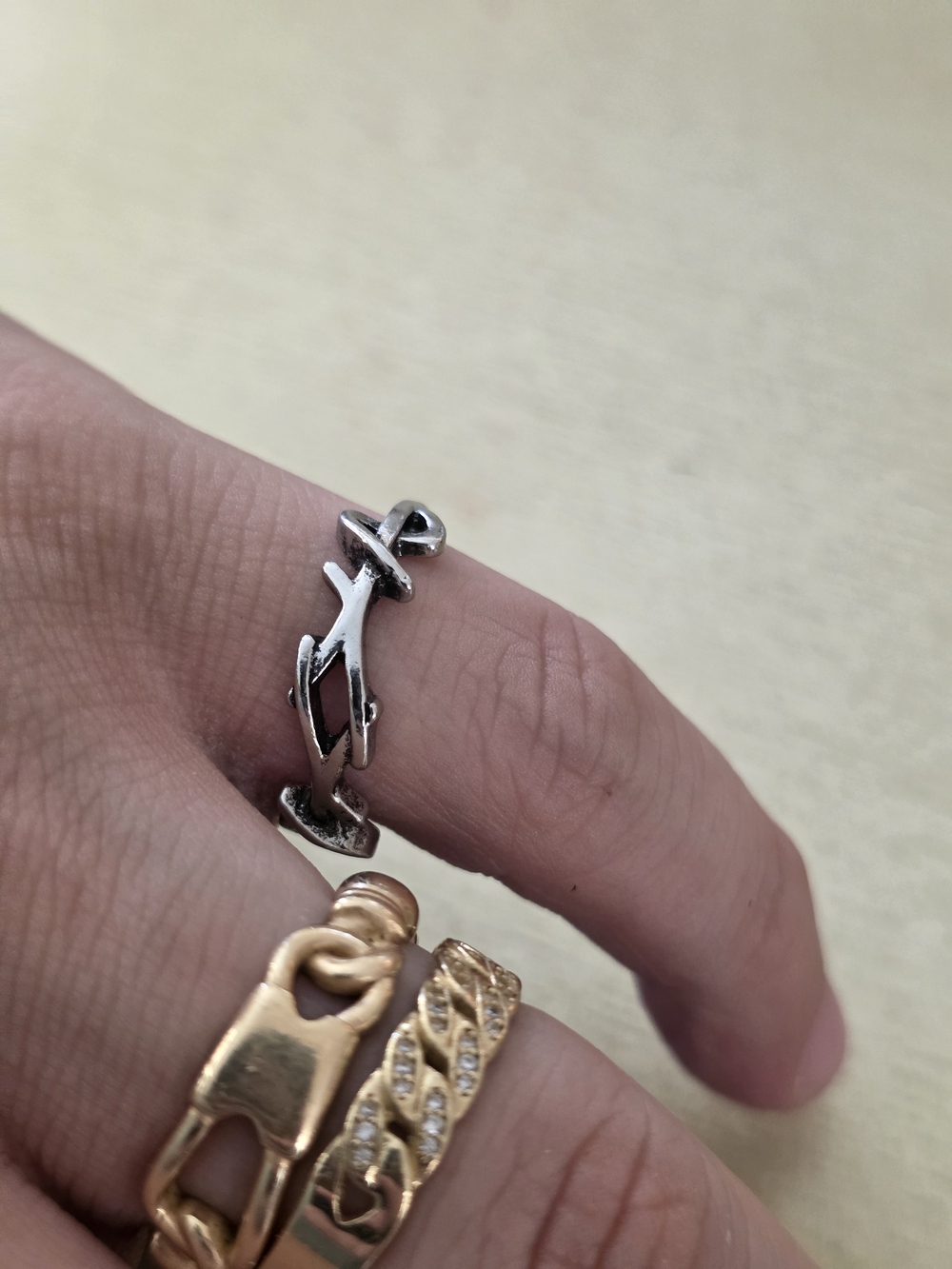 Silver Openwork Thorns Ring - Picture 4 of 5